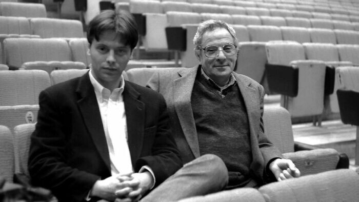 Валерий Тодоровский с отцом Петром. / Фото: gazeta.ru