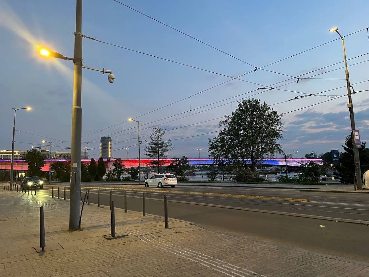 Май 2025 года - привет вам с набережной реки Савы в Белграде. Мы опять посетили эту страну, встречались там с родственниками и просто отдыхали с семьей. Сейчас уже дома... До Белграда у нас от дома - 570 км. 