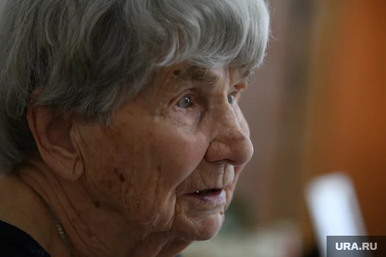 Мария Ивановна с теплотой вспоминает прошедшие годы
Фото: Илья Московец © URA.RU