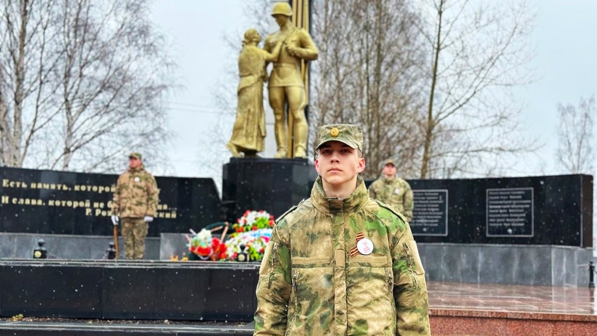    В Советском стартовала Вахта Памяти у памятника «Наказ матери»