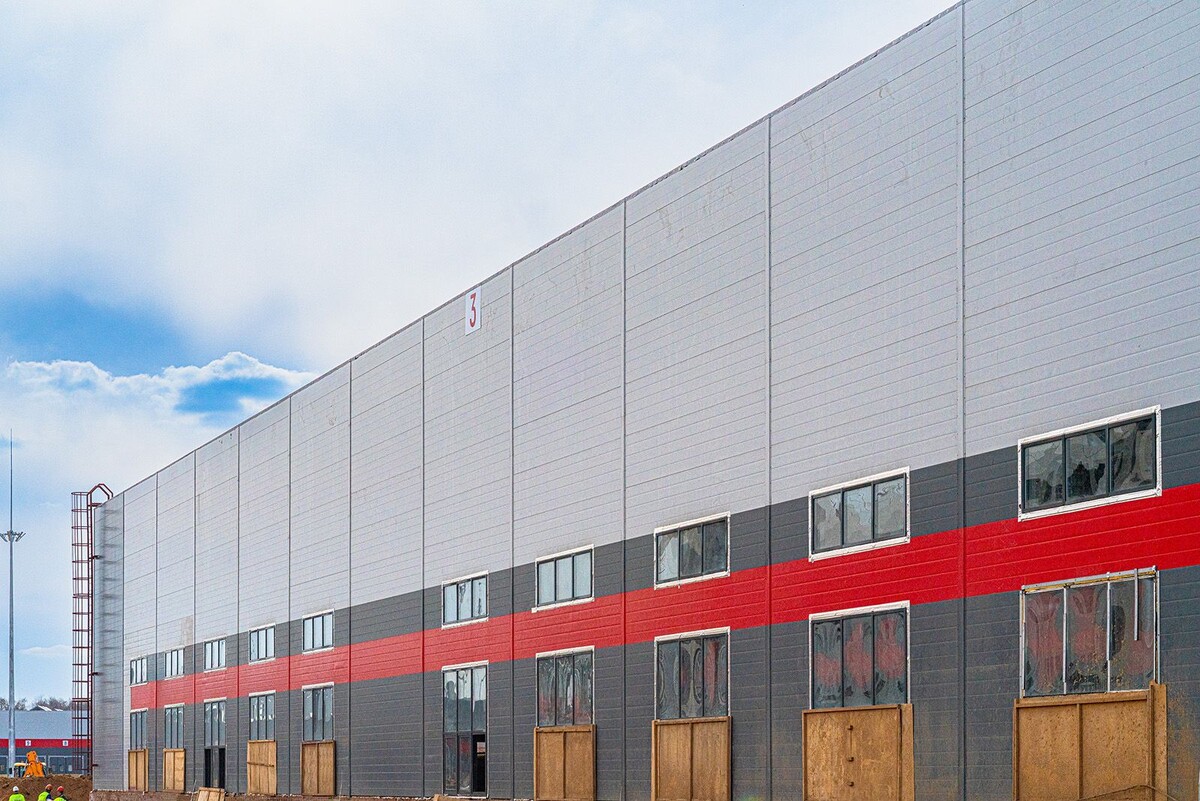    Сергей Собянин сообщил о прибытии первого поезда в депо «Столбово»