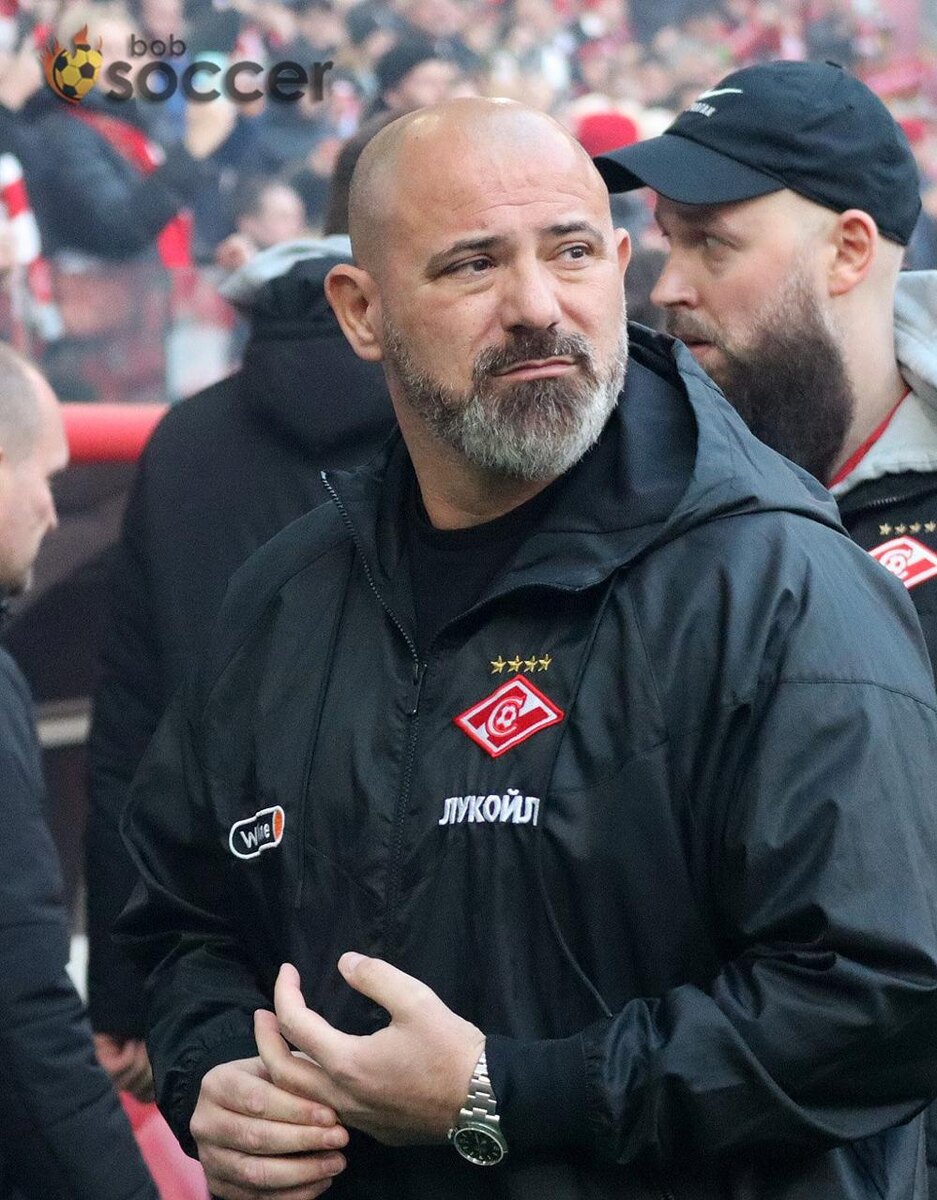    «Спартак» в Воронеже: удаление Литвинова, игра резервистами, два потерянных очкаАлександр Владыкин