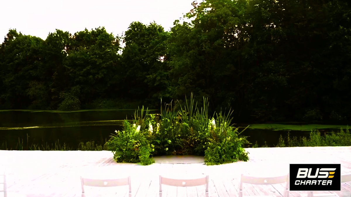 Лучшие свадебные фото локации, Аренда буса с водителем на свадьбу 2025