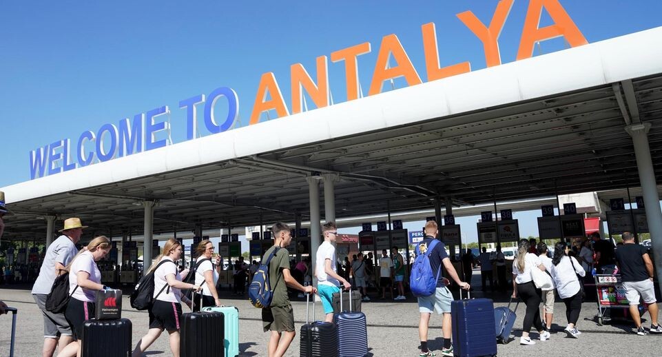    Antalya Airport / www.globallookpress.com