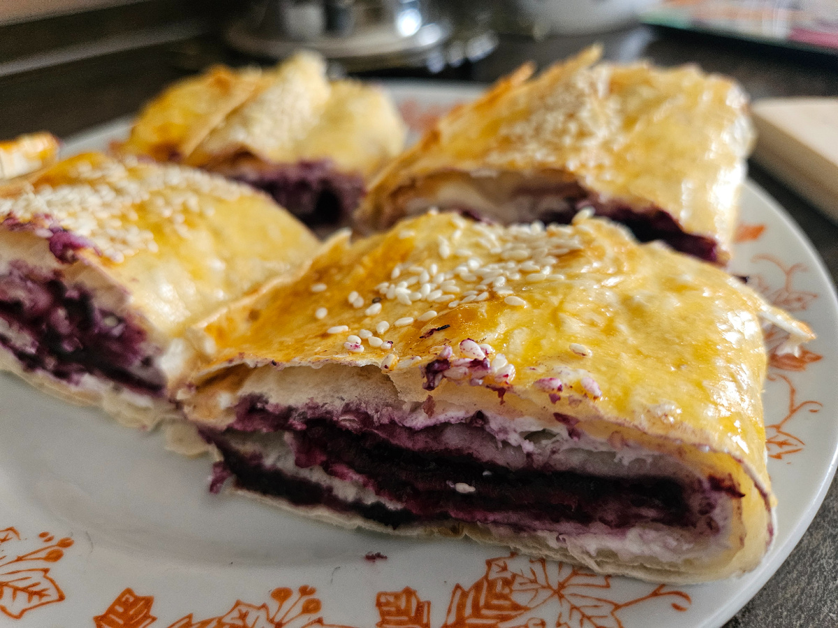 Рецепт невероятно вкусных десертов в комментариях 