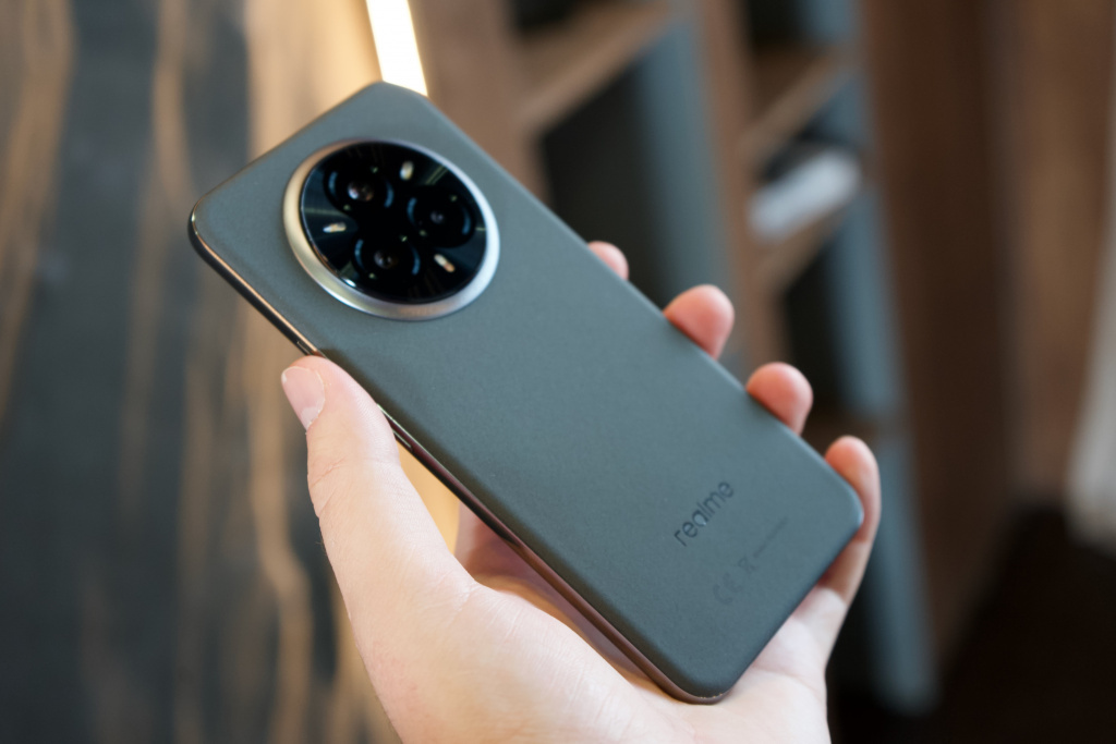    realme 14 Pro+