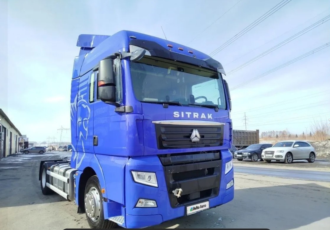 Бестселлер последних лет российского рынка седельных тягачей - Sitrak C7H
