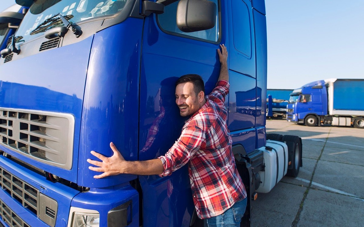 Покупка грузового автомобиля без аванса востребована на сегодня многими перевозчиками