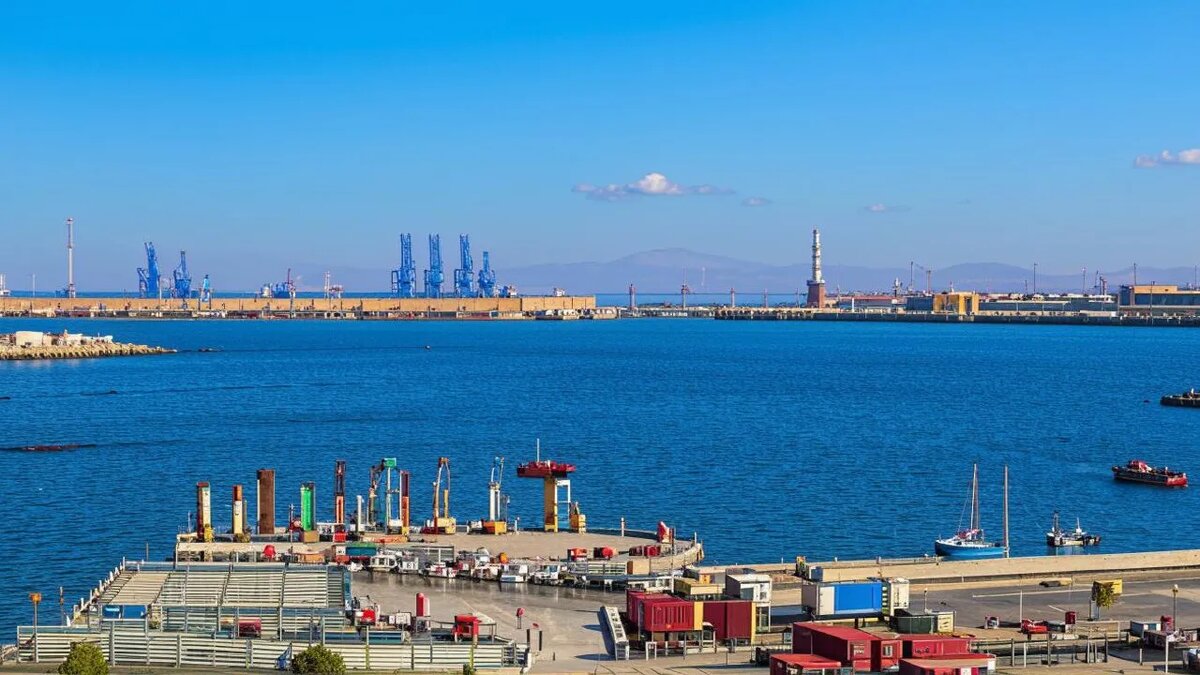    Сгенерировано ИИ