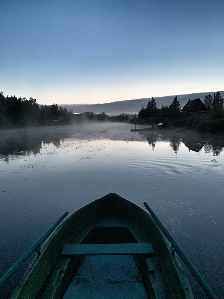Все свободное  время проводил на реке в детстве и мой дедушка