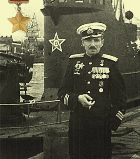 Еще одна торпедная "атака века" и это не Александр Маринеско. Карьера этого подводника сложилась лучше, хотя и закончилась трагически
