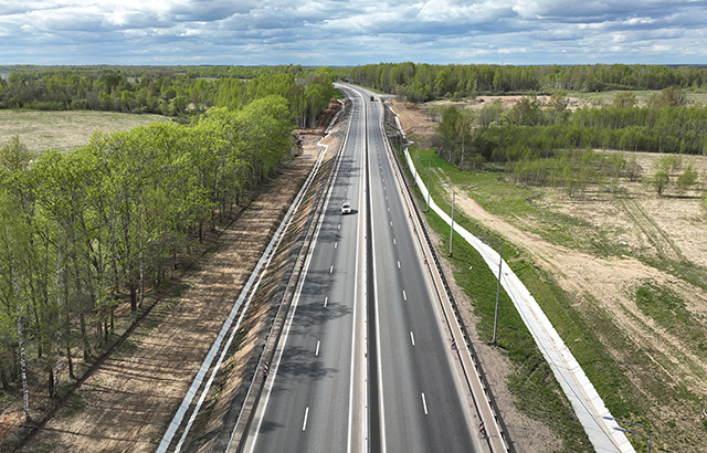 В Тверской области от Москвы до Ржевского мемориала на М-9 запустили 4 полосы