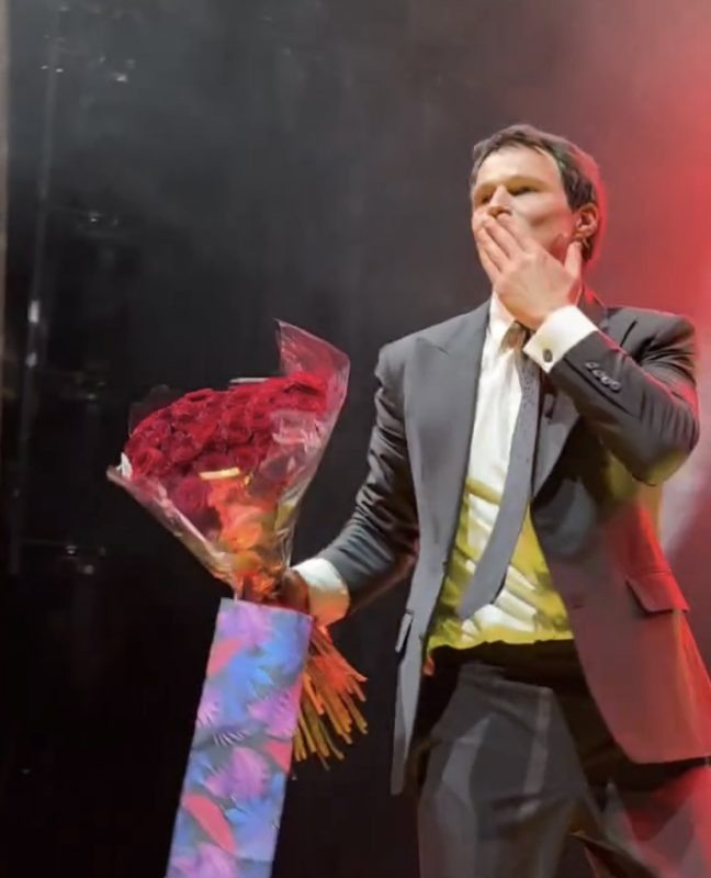    Кадр из видео