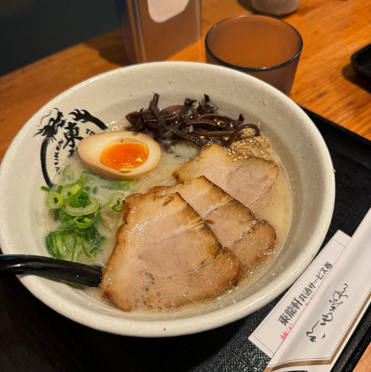 Рамен в Токио традиционная подача 