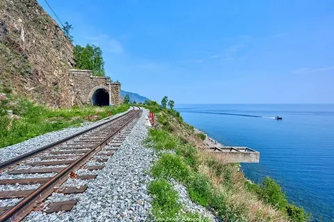 Кругобайкальская желехная дорога