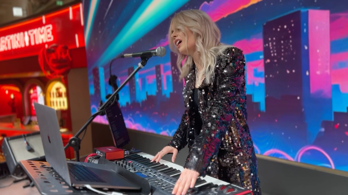 Julia Kantonistova - музыкант, вокалистка, саунд продюсер