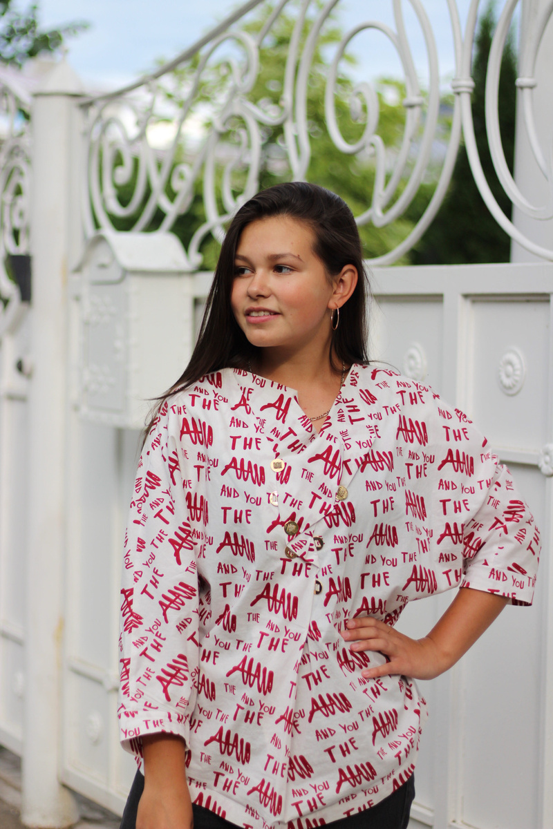 Блуза из хлопка(95%) и эластана(5%)