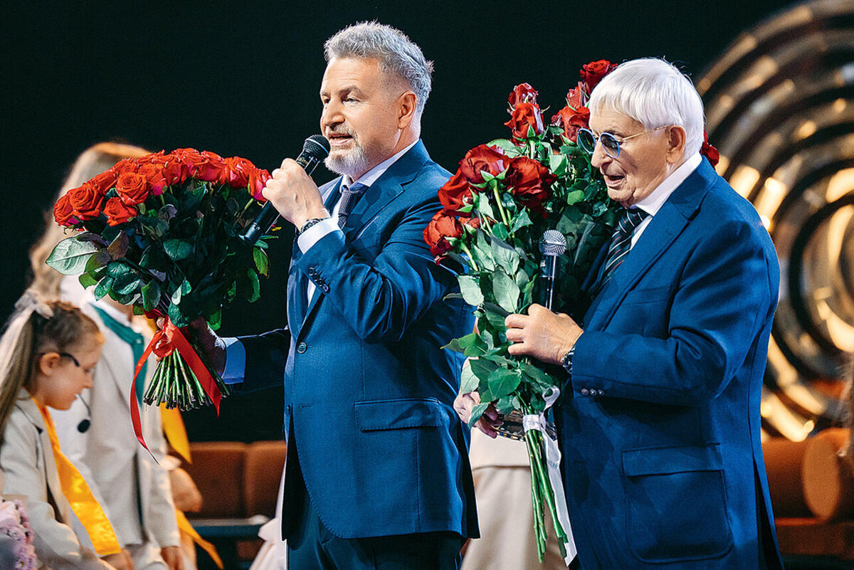    Леонид Агутин с отцом Николаем Петровичем Пресс-служба мероприятия