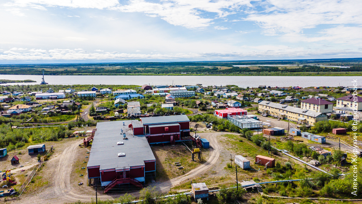 Вид на Анюйск