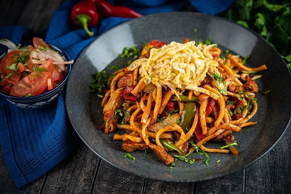 Жареный лагман для вас, чтобы приятнее читалось! 