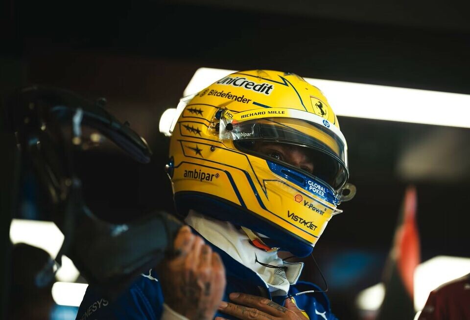    «Другие гонщики говорят и похуже». Хэмилтон – о перепалке с Ferrari по радиоFerrari