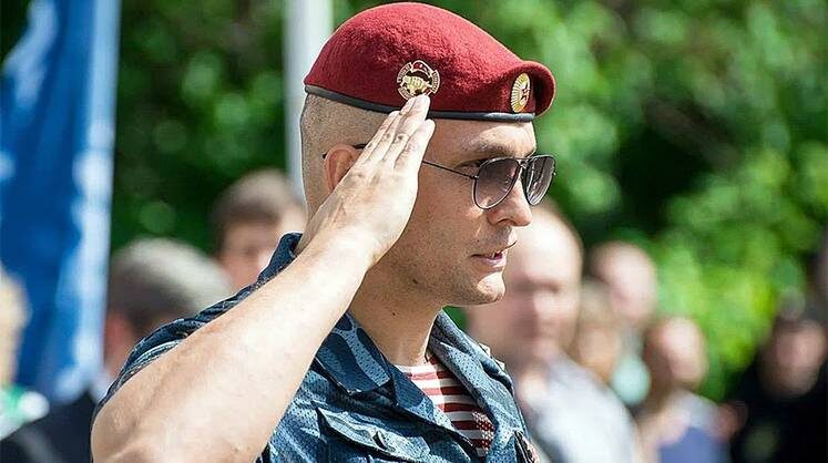    ИЗ ЛИЧНОГО АРХИВА БОРИСА НИКОЛАЕВА Командир отдела специального назначения «Сатурн» ГУФСИН России по городу Москве, полковник внутренней службы Борис Николаев