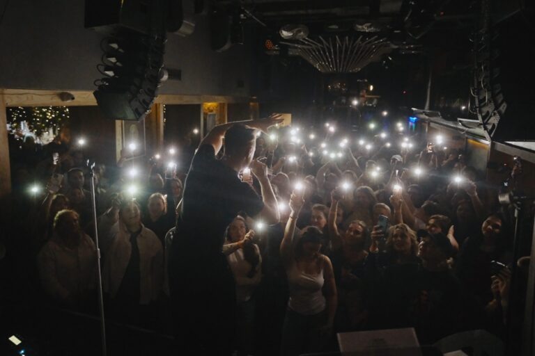    Created with RNI Films app. Profile 'Agfa Precisa 100'