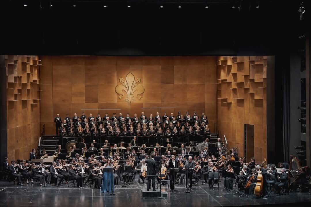  📷    Оренбурженка Елизавета Шувалова исполнила «Военный реквием» в зале Флорентийской оперы Белов Михаил Александрович