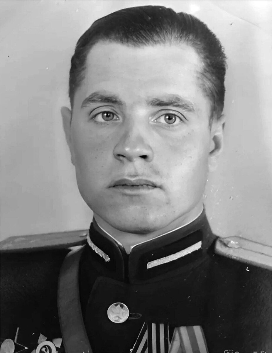 Петр ТУРОВСКИЙ.