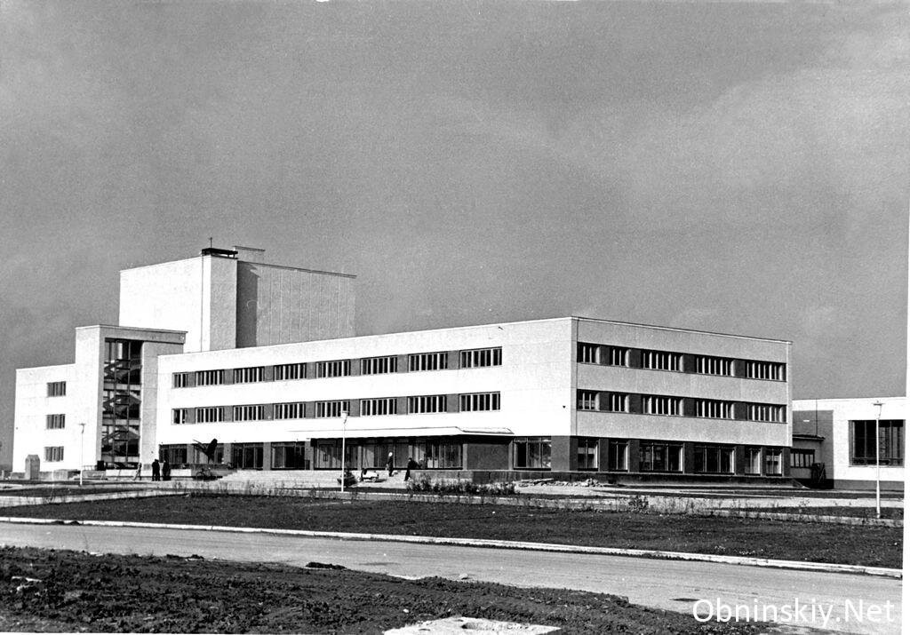 Дворец Культуры на ул. Жолио-Кюри. 1970-1975гг. pastvu.com