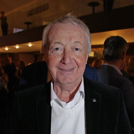     Сегодня 85 лет Лиону Измайлову