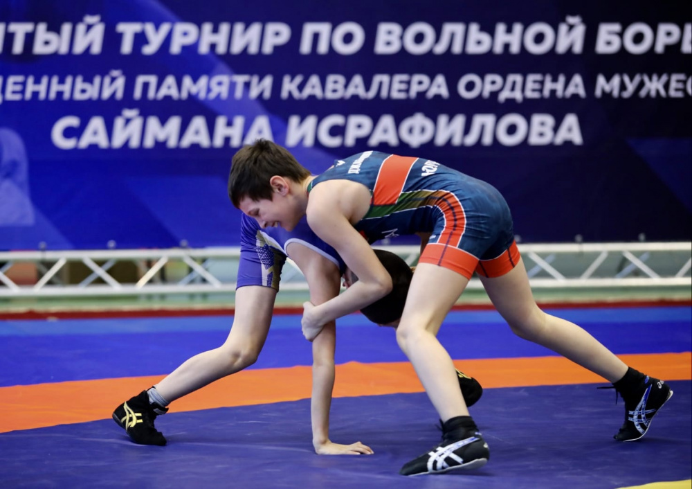    В Сургутском районе прошел турнир по вольной борьбе памяти героя СВО Саймана Исрафилова