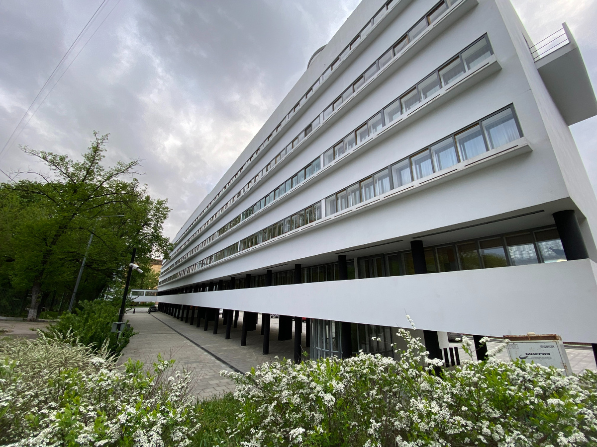 Фото автора канала. Дом Наркомфина.