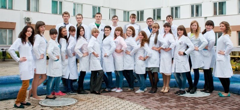 Студенты медицинского колледжа НИУ "БелГУ"