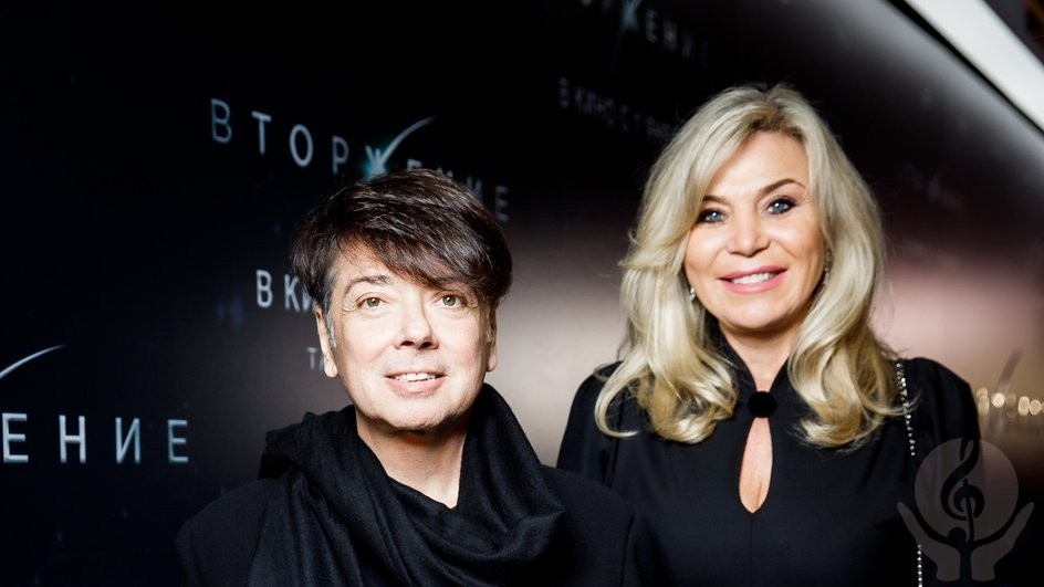    Валентин Юдашкин с женой