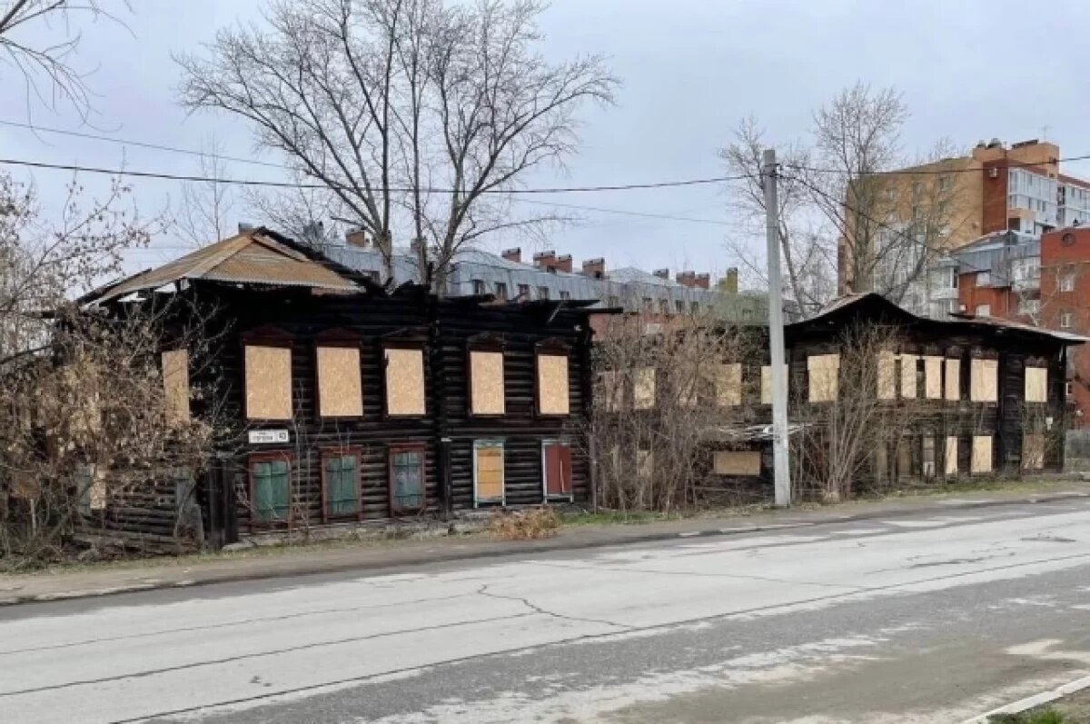    На улице Гоголя в Томске законсервировали два дома