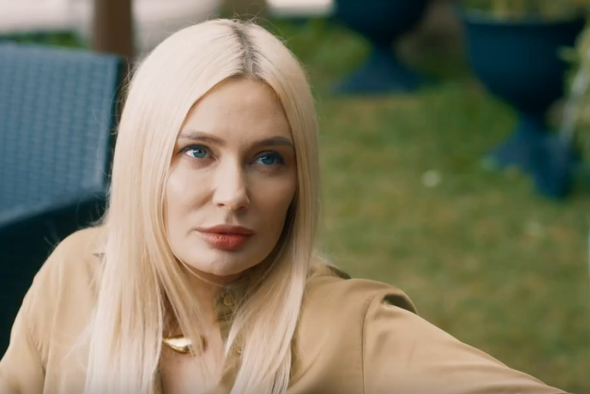     Наталья Рудова в сериале «Бедные смеются, богатые плачут»