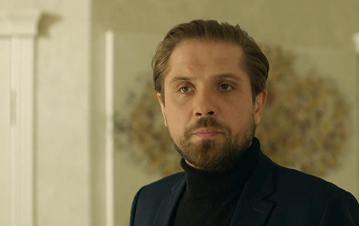 Фото: Роман Маякин в сериале "Спасская 3" 