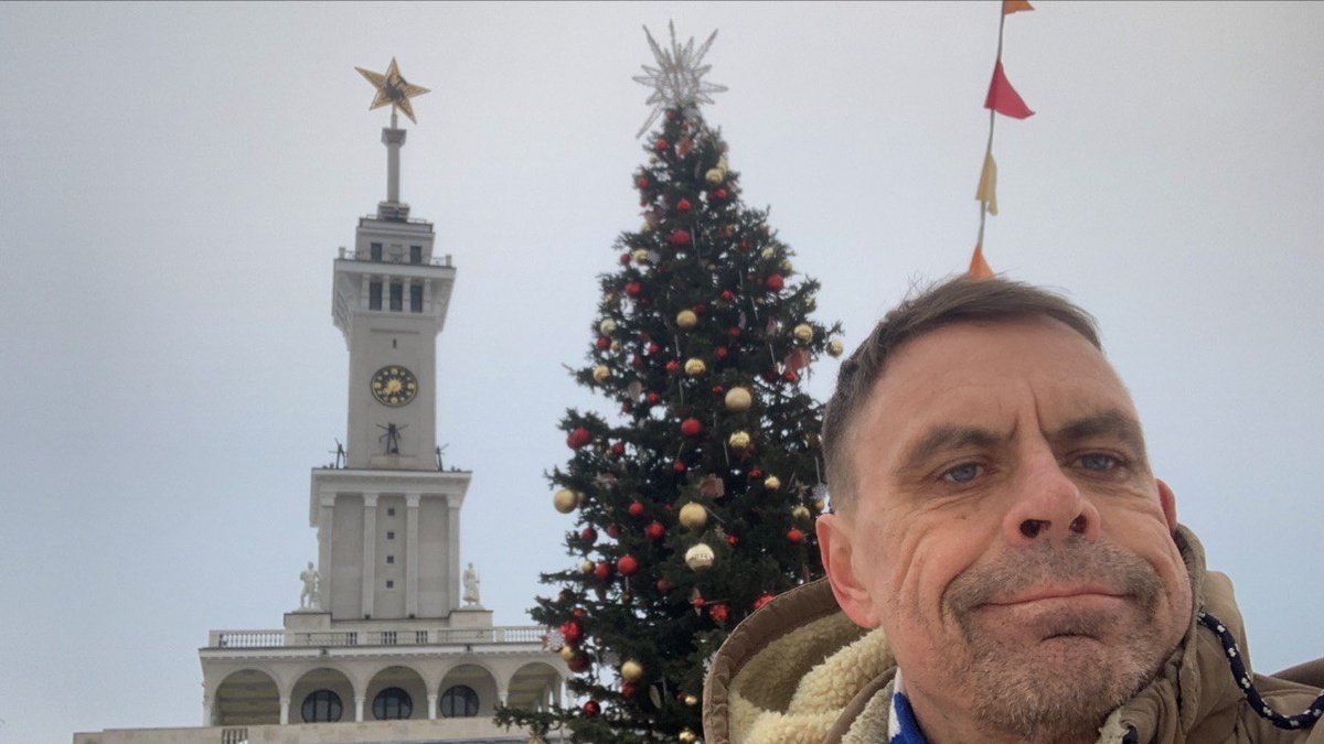 На катке у Речного вокзала в январе