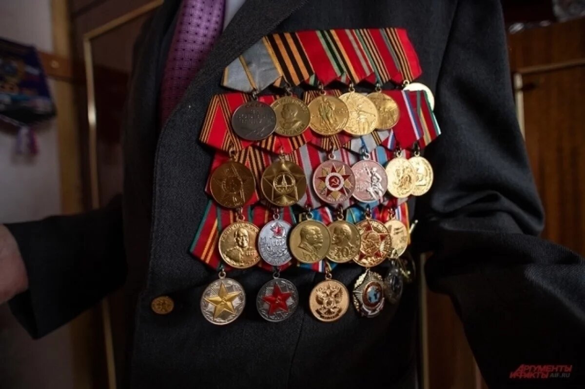    В Воронежской области 11 тысяч ветеранов получили выплаты ко Дню Победы