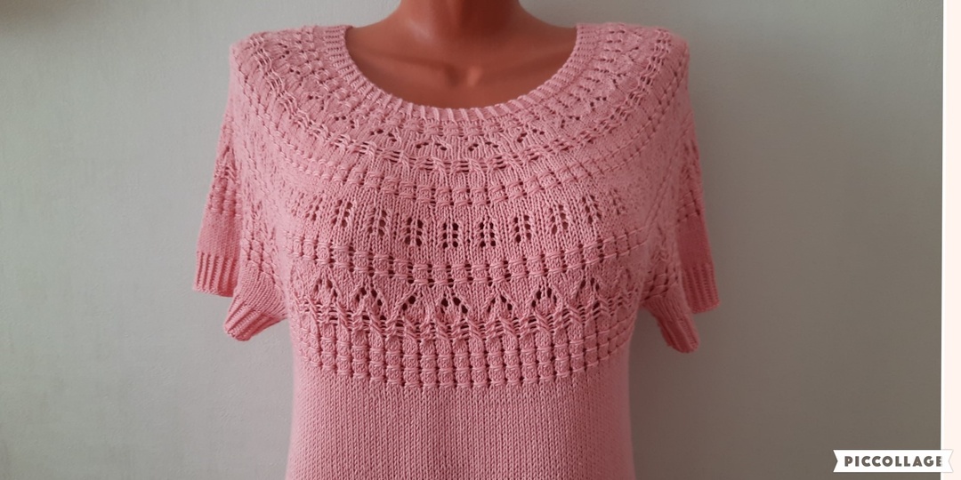 Две модели с круглой кокеткой.