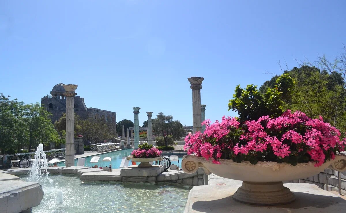    Куда поедут на отдых российские туристы в мае 2025 года