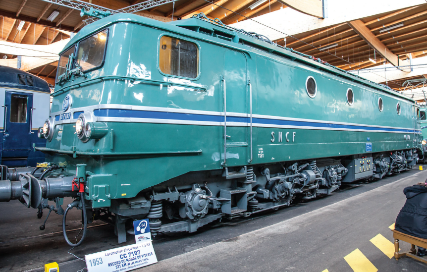 Картинки Яндекса.    CC 7107 в Cité du Train. 