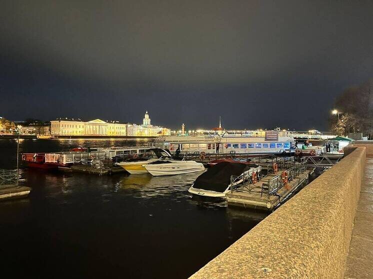     теплоход «Мираж» столкнулся с двумя другими судами: «Айвазовский» и «Крепкий орешек». Фото: пресс-служба Северо-Западной транспортной прокуратуры