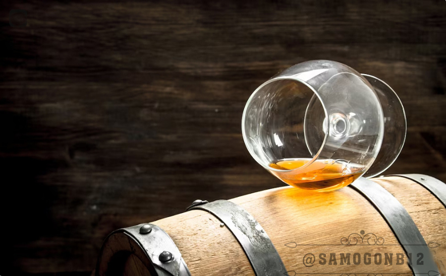 Домашний бренди из бочки. ©