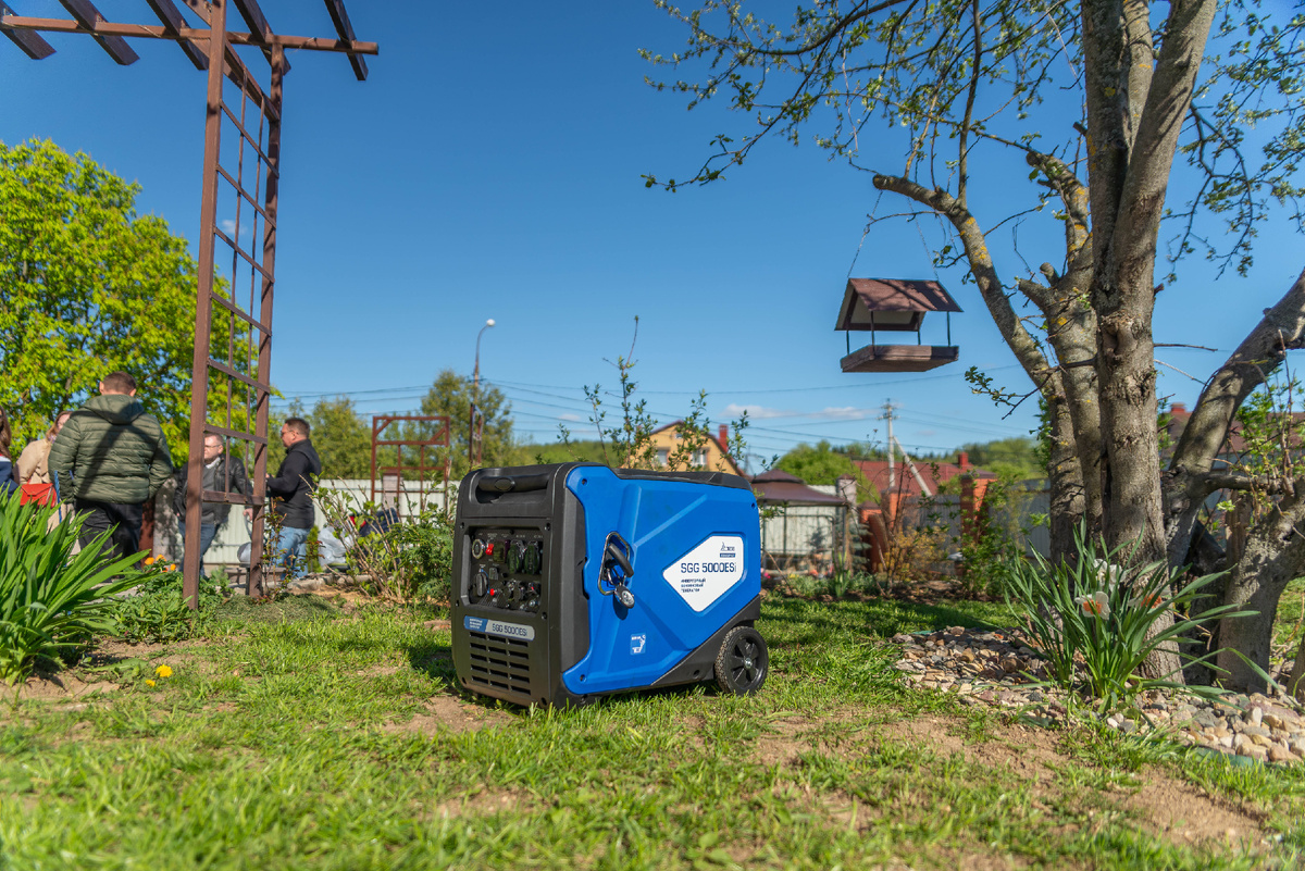 Инверторные генераторы в шумозащитном кожухе - отличное решение для загородного дома и выездного мероприятия на свежем воздухе