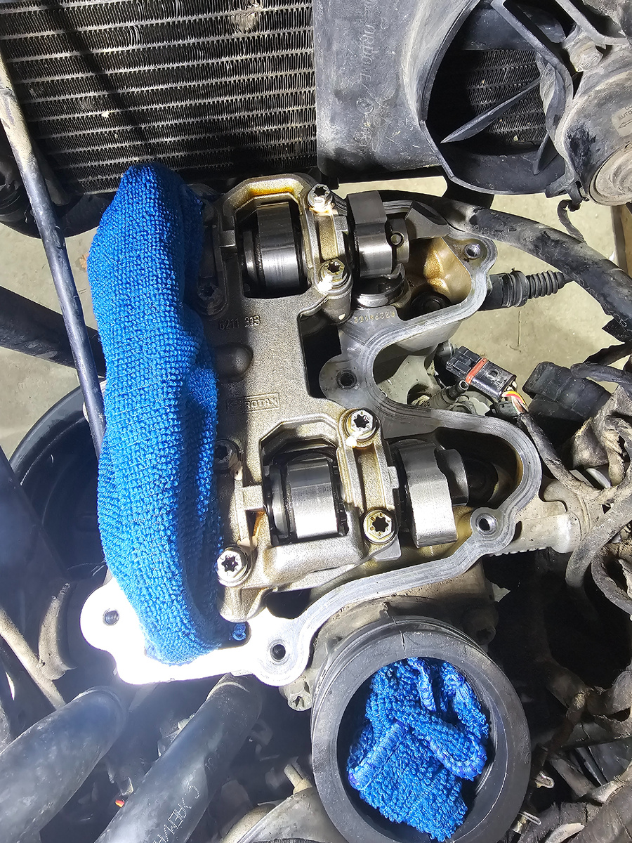 Что меня ждало под клапанной крышкой