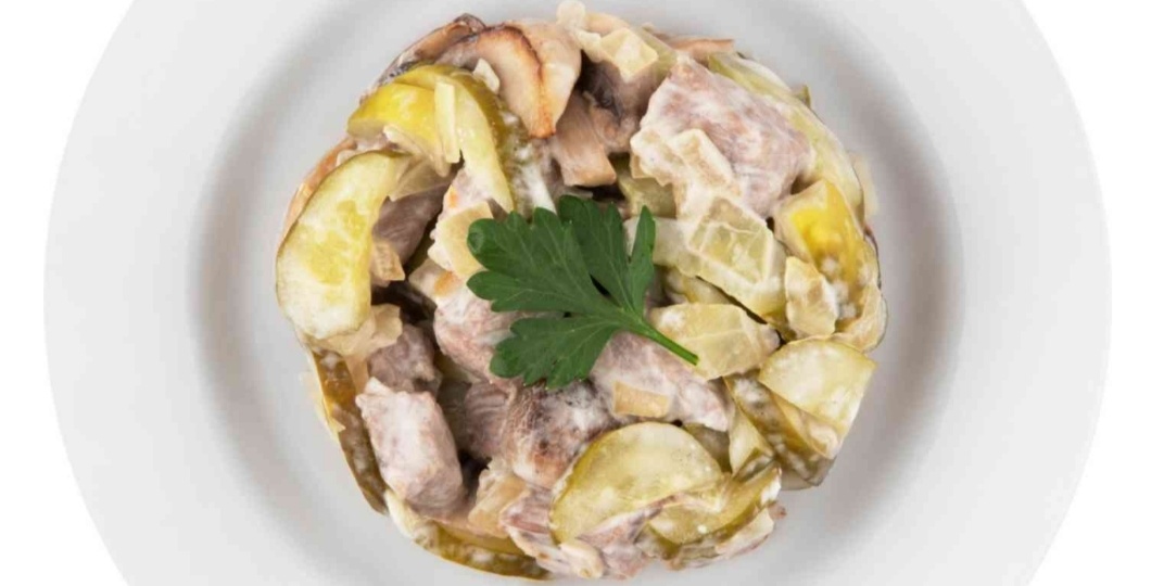 10 простых салатов из кулинарии