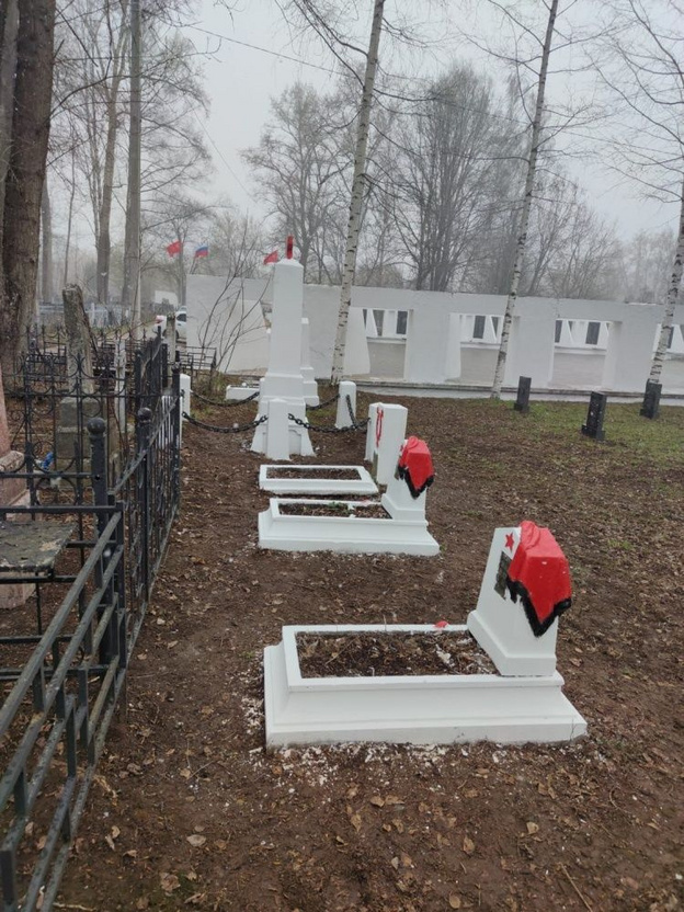    В Кирове завершили ремонт мемориалов к 80-летию Победы