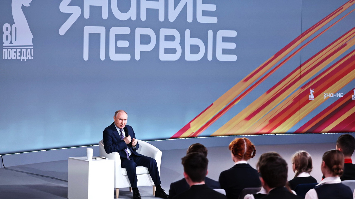    Инициатива, выдвинутая Комитетом семей воинов Отечества, получила поддержку от Владимира Путина